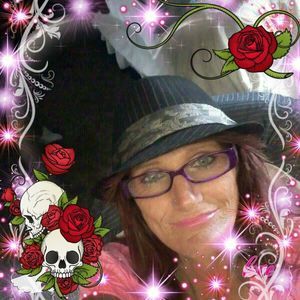 Meet your Posher, Kari